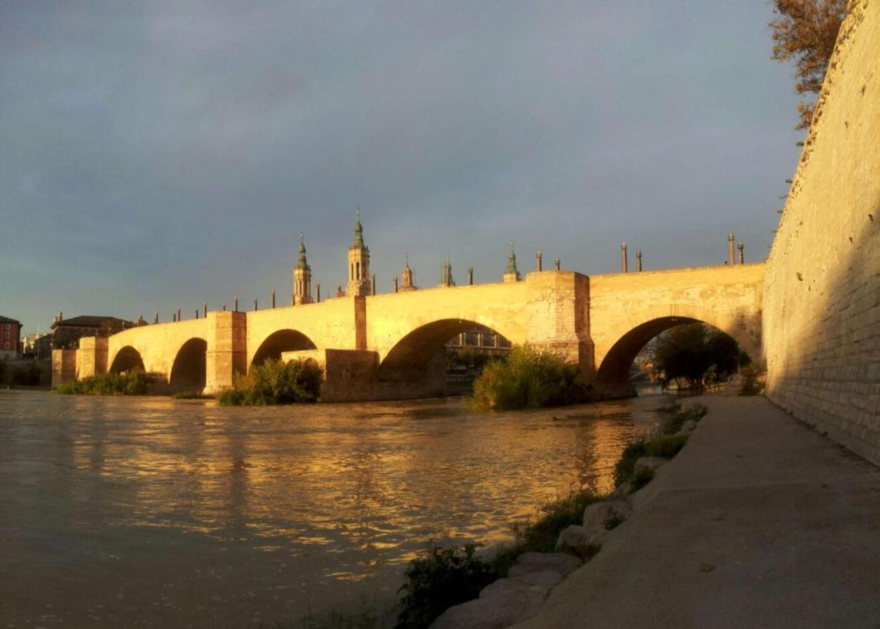 Mirador Del Portillo Zaragoza Kültér fotó