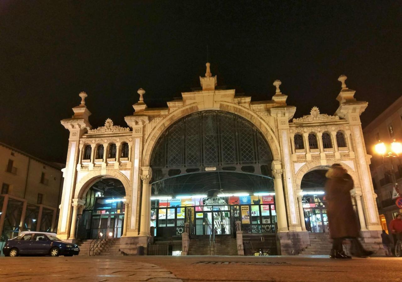 Mirador Del Portillo Zaragoza Kültér fotó