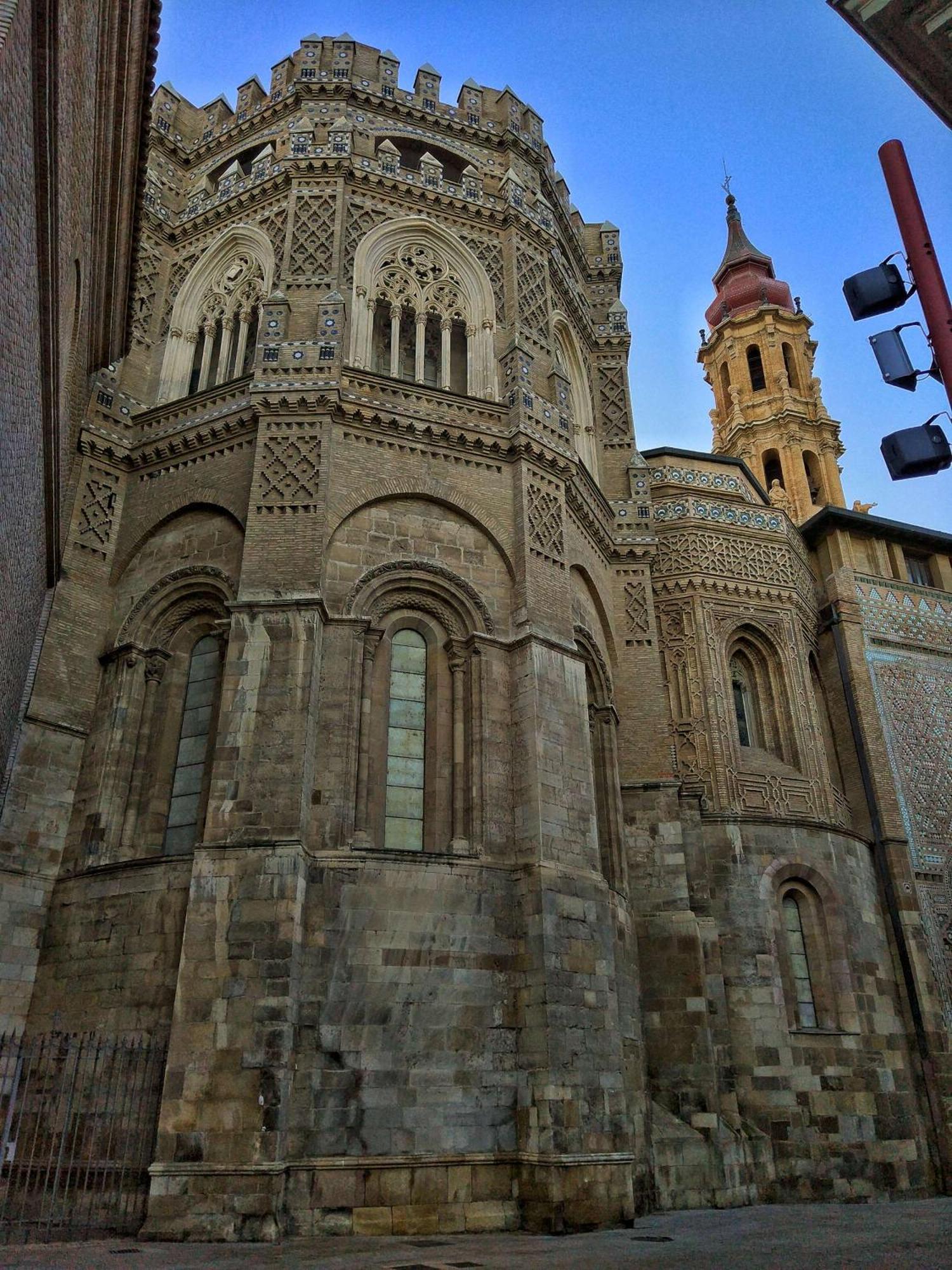 Mirador Del Portillo Zaragoza Kültér fotó